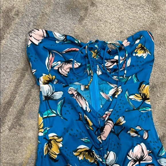 NWOT Skylar + Madison Asymmetrical Floral Dress - Picture 2 of 4